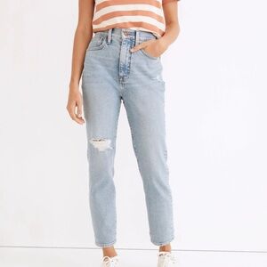 Madewell mom Jean size 29